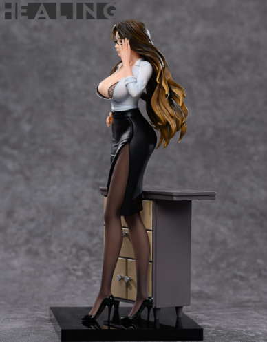 1/7 Female Boss Kuroshima Shio Figure